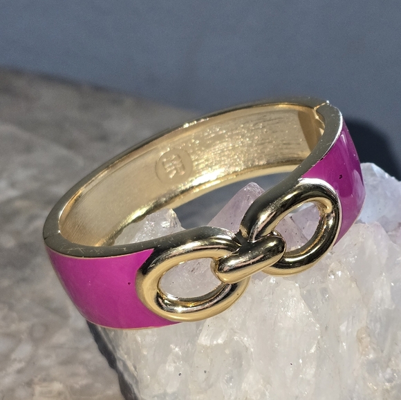 Banana Republic Magenta Enameled Gold-toned Hinged Clamper Bracelet - Picture 3 of 9